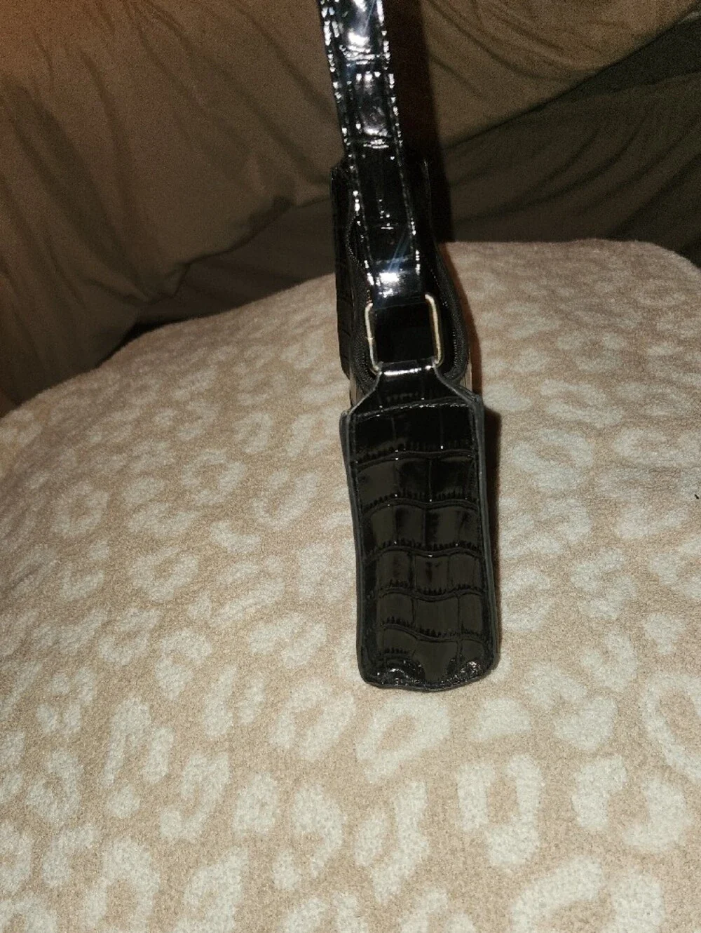 N/A sleek black
